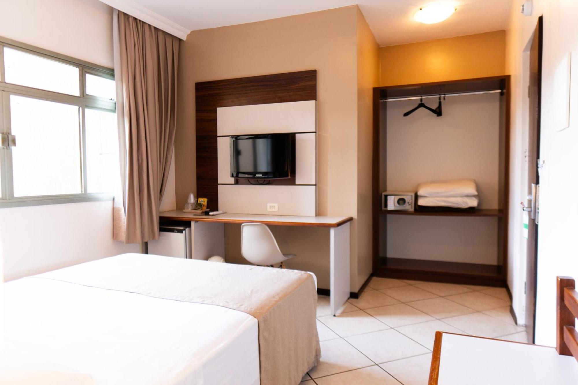 Double Room,1549739377:JPEG