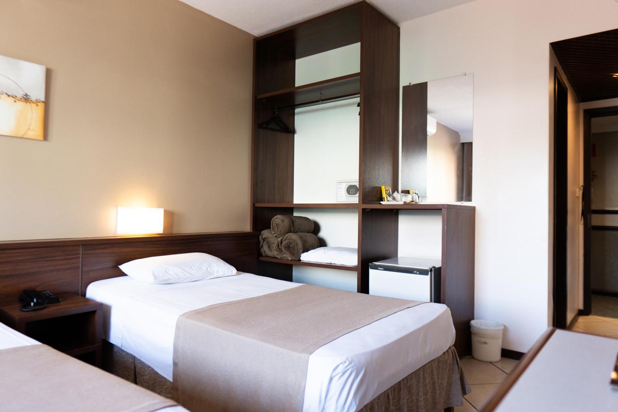 Single Room,1549739419:JPEG
